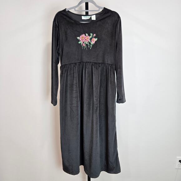 Vintage Shenanigans Black Velvet Dress Embroider Flower Fairy Grunge Whimsygoth - Picture 1 of 6